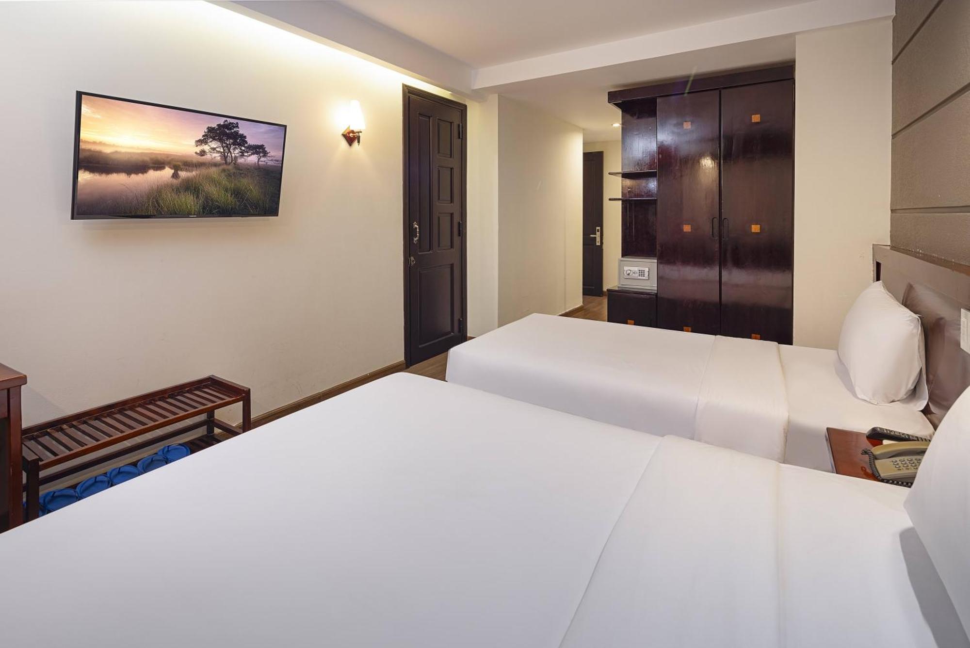 Wintersea Hotel Нячанг Экстерьер фото