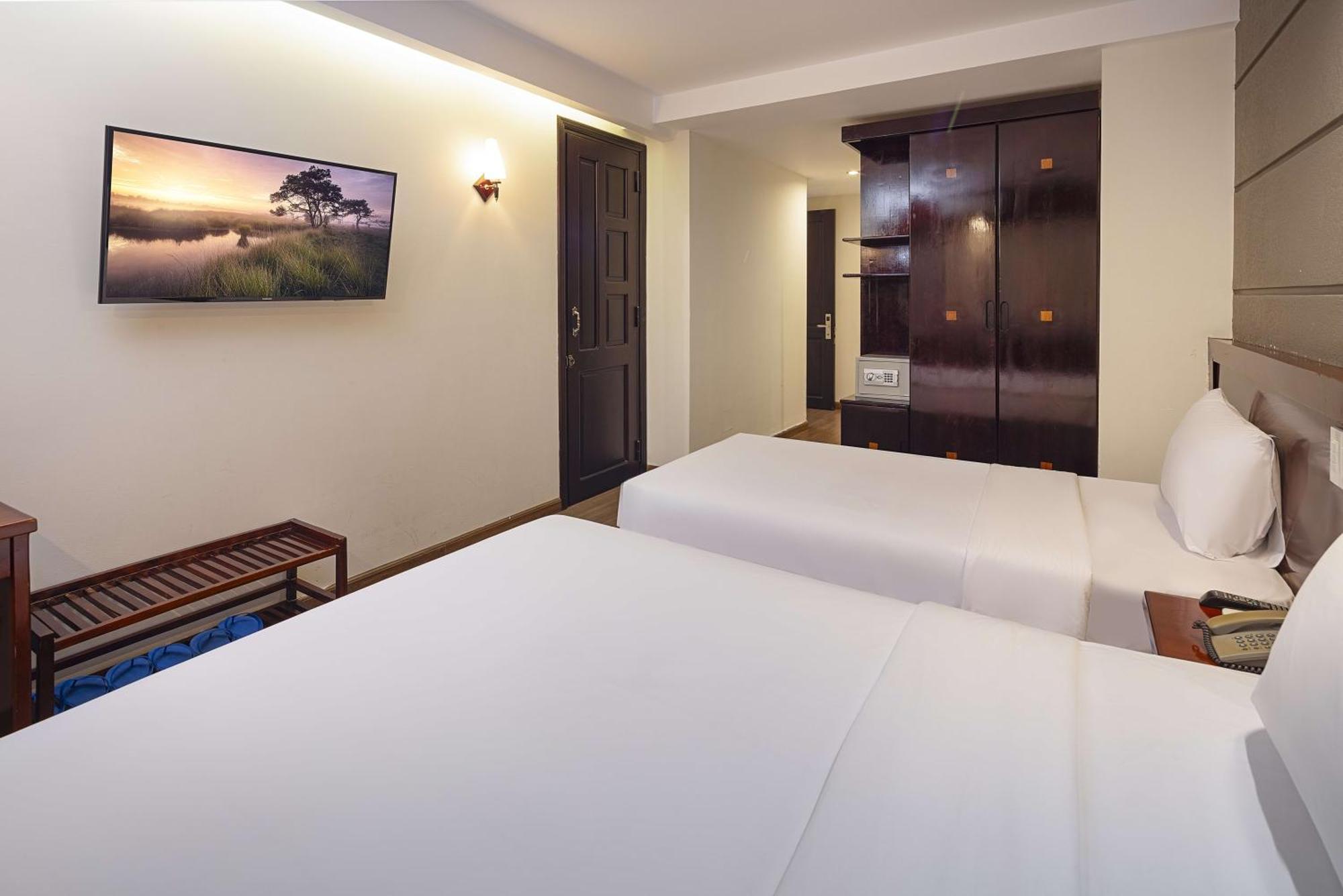 Wintersea Hotel Нячанг Экстерьер фото